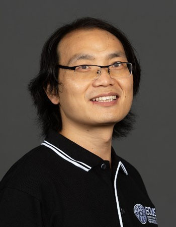 Dr Kun Zuo, a Postdoctoral Research Associate in the Quantum Nanoscience Laboratory