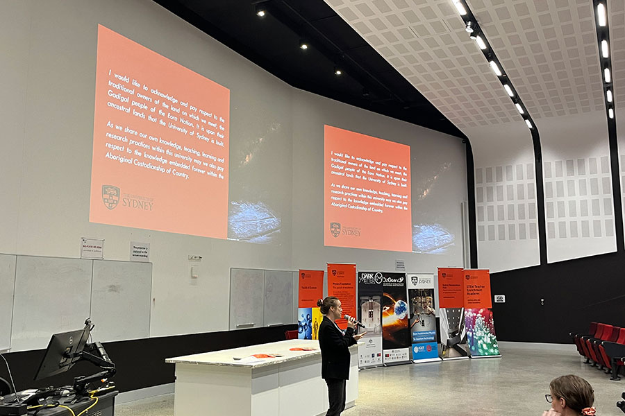 Dr Xanthe Croot welcomes students to the Physics Unboxed Event